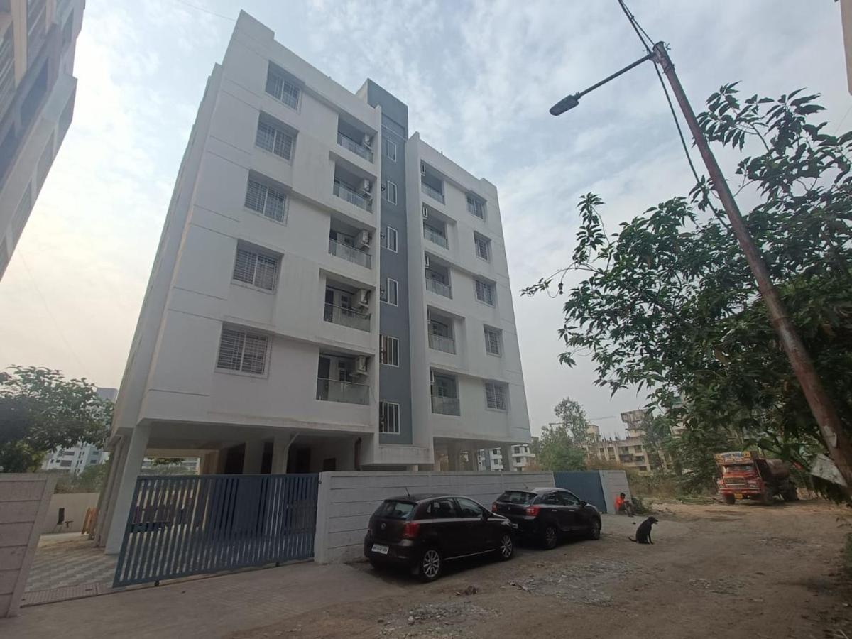 Service Apartments, Baner, Pune Eksteriør billede