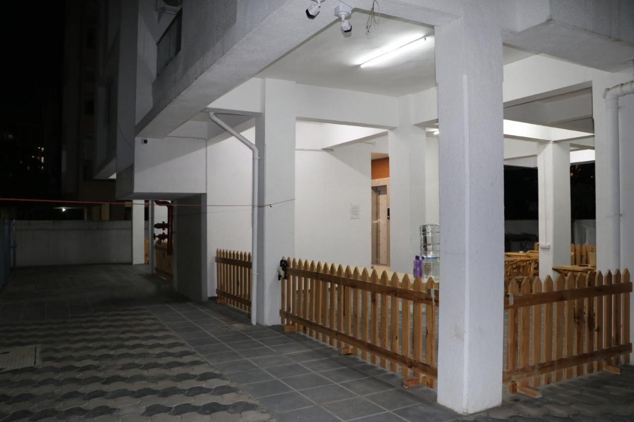 Service Apartments, Baner, Pune Eksteriør billede